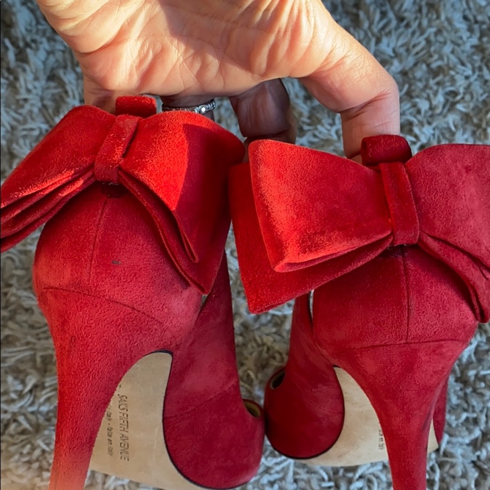 SAKS FIFTH AVENUE Red pumps  size 8 - Picture 11 of 12